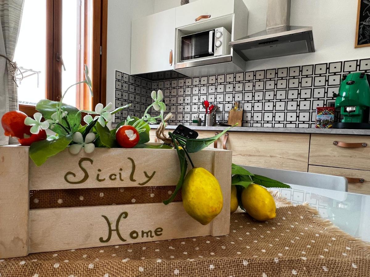 Sicily Home Casa Vacanze Con Piscina ซานวิโต โลคาโป ภายนอก รูปภาพ