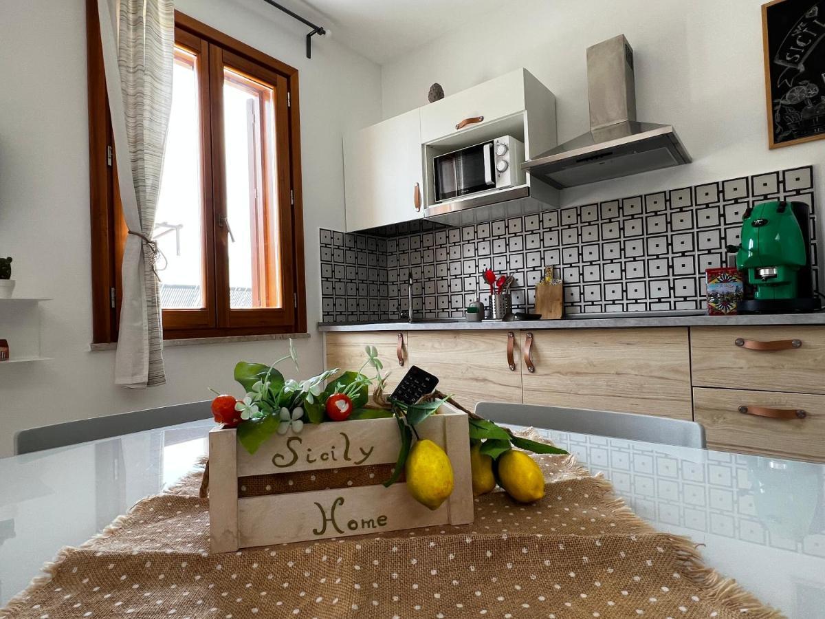 Sicily Home Casa Vacanze Con Piscina ซานวิโต โลคาโป ภายนอก รูปภาพ
