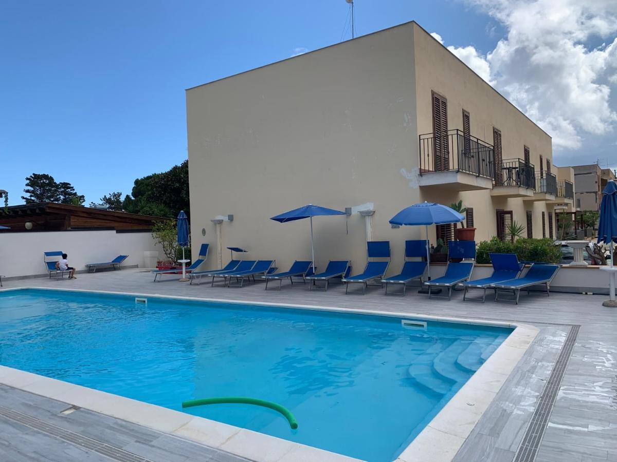 Sicily Home Casa Vacanze Con Piscina ซานวิโต โลคาโป ภายนอก รูปภาพ