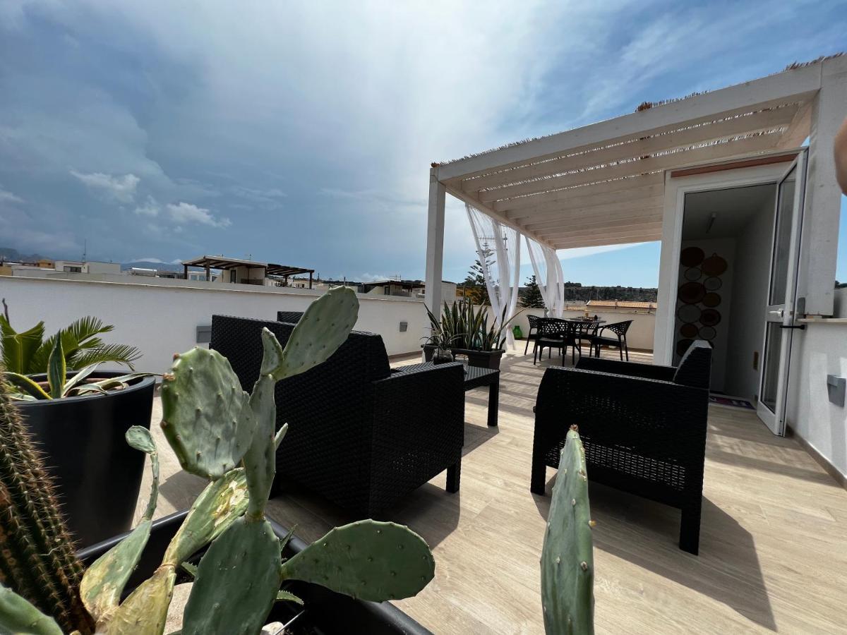 Sicily Home Casa Vacanze Con Piscina ซานวิโต โลคาโป ภายนอก รูปภาพ