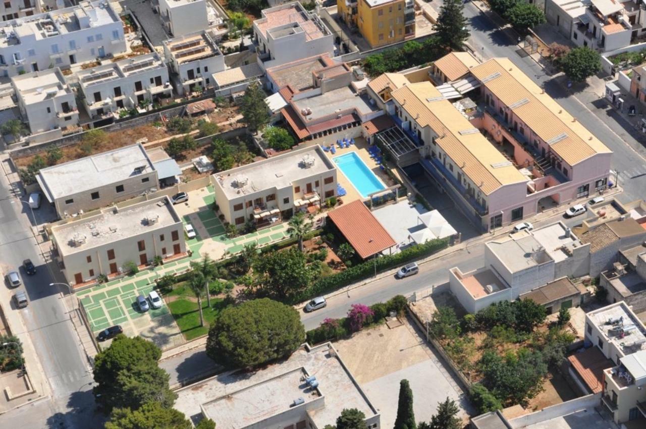 Sicily Home Casa Vacanze Con Piscina ซานวิโต โลคาโป ภายนอก รูปภาพ