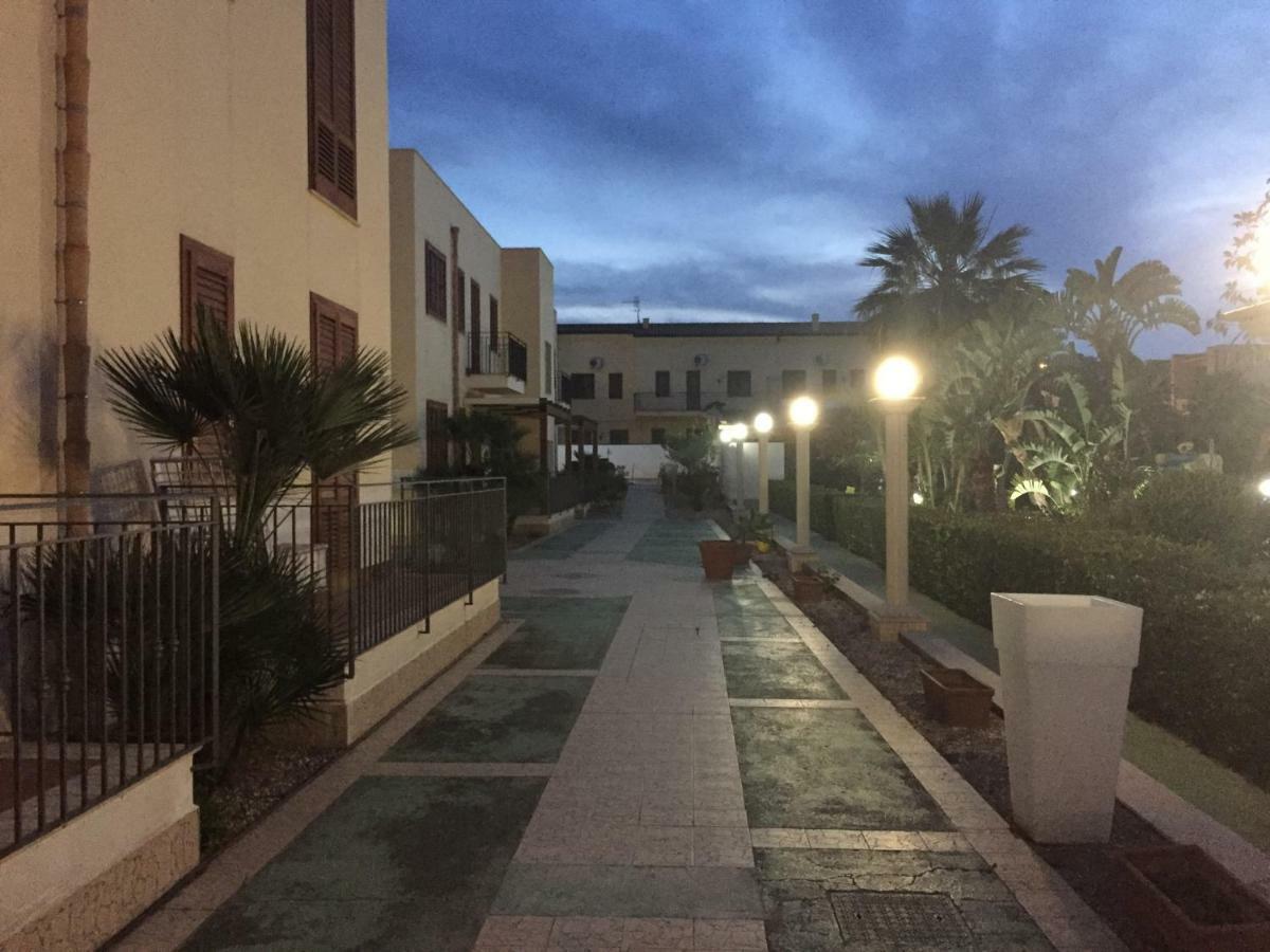Sicily Home Casa Vacanze Con Piscina ซานวิโต โลคาโป ภายนอก รูปภาพ