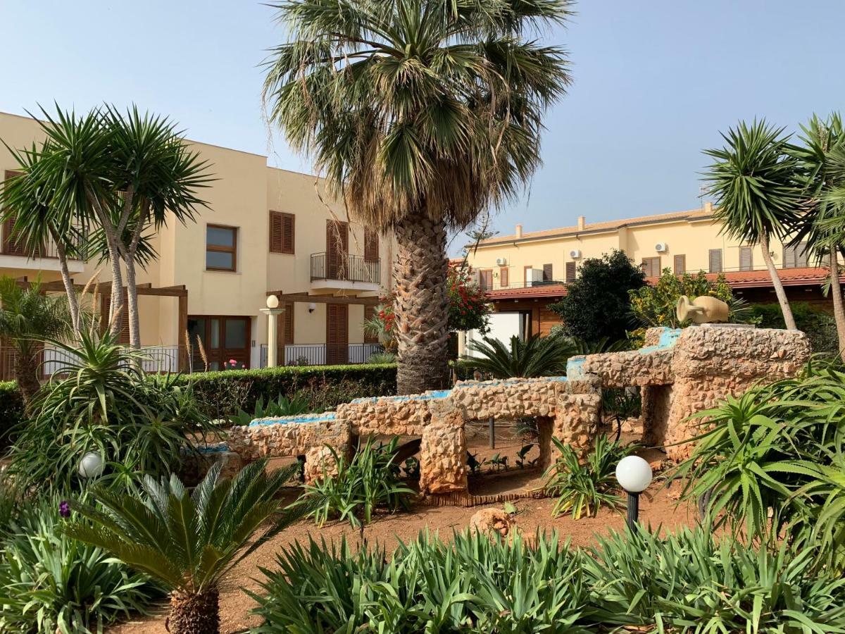 Sicily Home Casa Vacanze Con Piscina ซานวิโต โลคาโป ภายนอก รูปภาพ